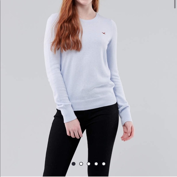 NWT Hollister Sweater - Picture 2 of 4